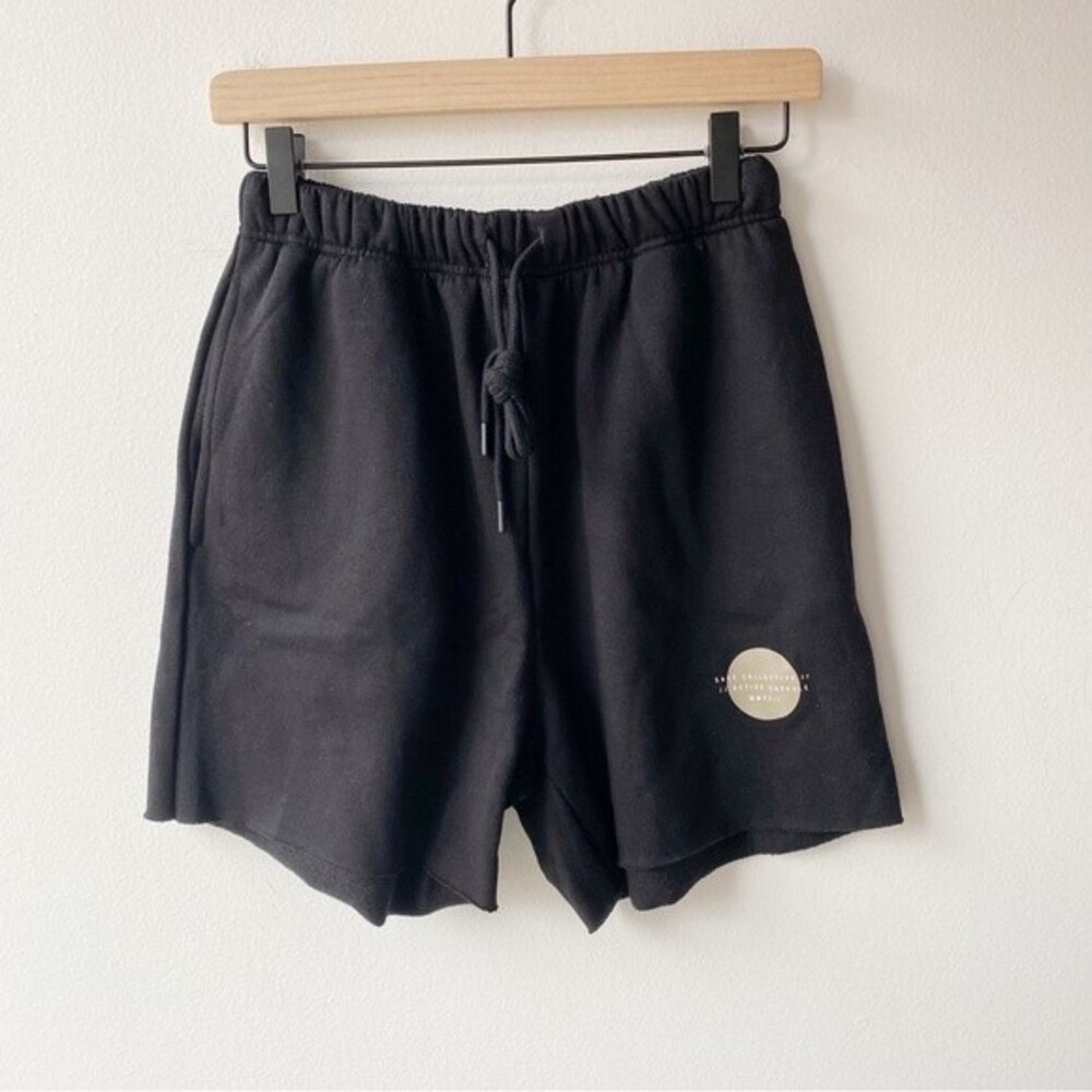 sage collective black high rise short